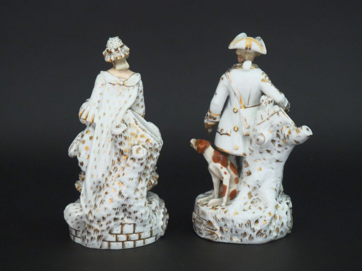 	Paire de pique fleurs Restauration en porcelaine de Paris blanche et 