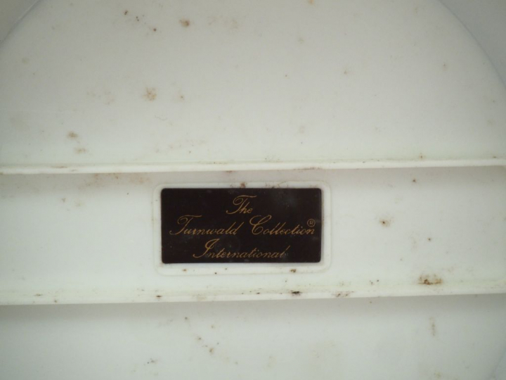 Seau à glace en métal en forme d'ananas. H. 33 cm.