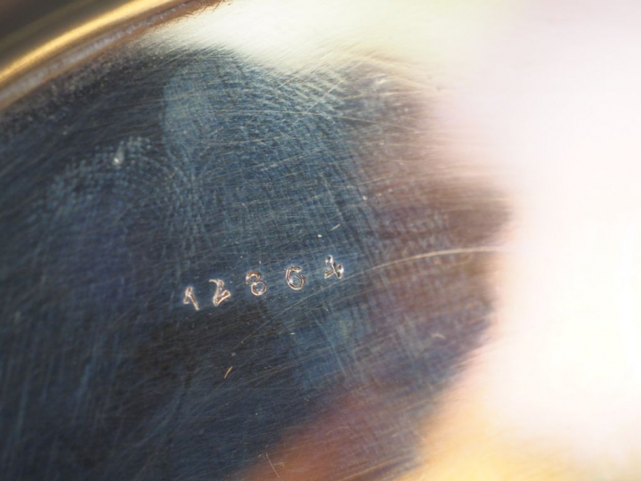 Théière de style Art déco à pans coupés en argent, poinçon Minerve. Pr