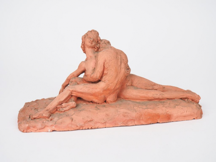 Germain GOSSELIN.  "Le couple".  Sculpture en terre cuite  Signée. Dim
