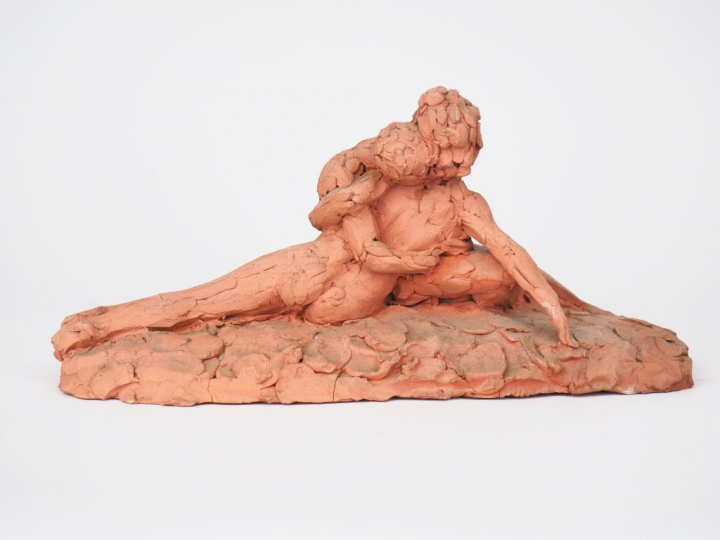 Germain GOSSELIN.  "Le couple".  Sculpture en terre cuite  Signée. Dim
