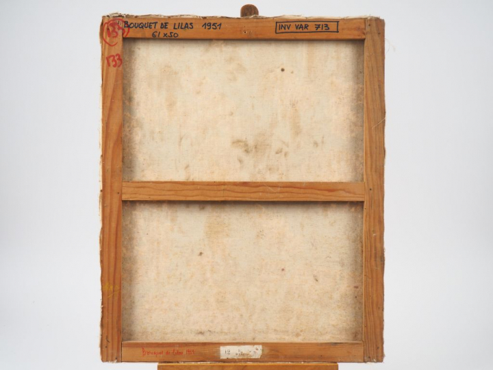 Mario CAVAGLIERI.  "Bouquet de lilas" Huile sur toile, signée en bas à