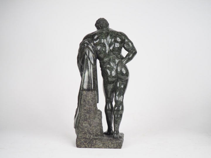 Sculpture fin XIXème en marbre vert "le milon de Crotone" (petits acci