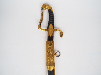 Vente aux enchères Reconstitution moderne d’une des innombrable variante de sabre de luxe