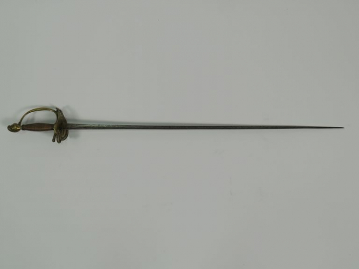 Epée d’officier à la française époque 1er Empire, monture en bronze, p