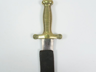 Vente aux enchères Glaive modèle 1831, monture en bronze fusée à torons (25), lame droite