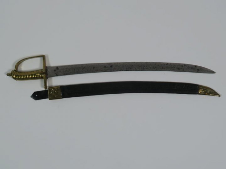 Sabre briquet ancien régime modèle 1767 issu de la « Manufacture Royal