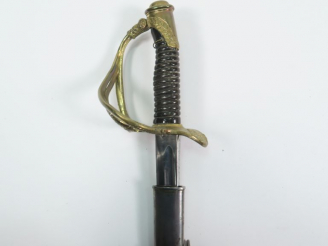 Vente aux enchères Sabre d’officier de cavalerie type 1822 d’achat privé. Monture en bron