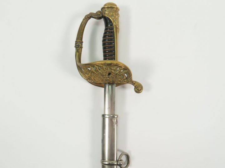 Sabre d’officier supérieur des chasseurs à pied, monture en bronze dor