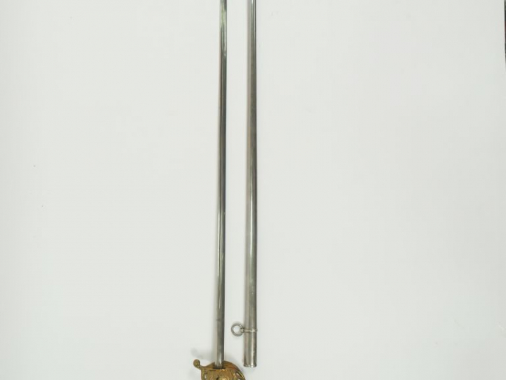 Sabre d’officier supérieur des chasseurs à pied, monture en bronze dor