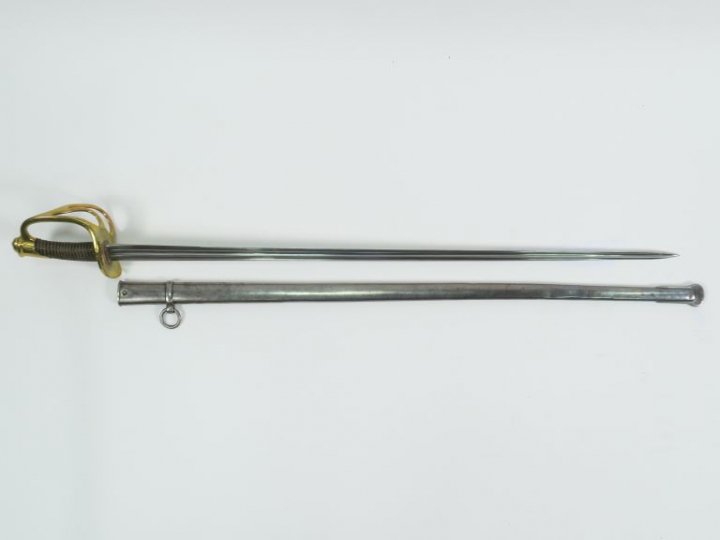 Sabre troupe de dragon modèle 1854/82 issu de la « manufacture d’armes