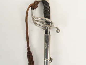Vente aux enchères Sabre modèle 1882 d’officier d’infanterie, arme montée maillechort, fu