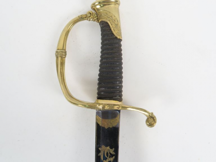Sabre d’officier d’infanterie modèle 1821. Lame courbe à gorge et dos 