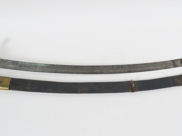 Sabre d’officier d’infanterie modèle 1821. Lame courbe à gorge et dos 