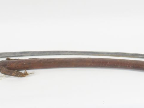 Sabre marocain « Nimcha » monté avec une belle lame européenne courbe 