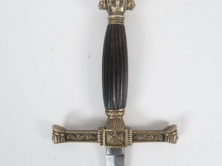 Epée de fantaisie époque second empire lame droite à 4 pans vierge de 