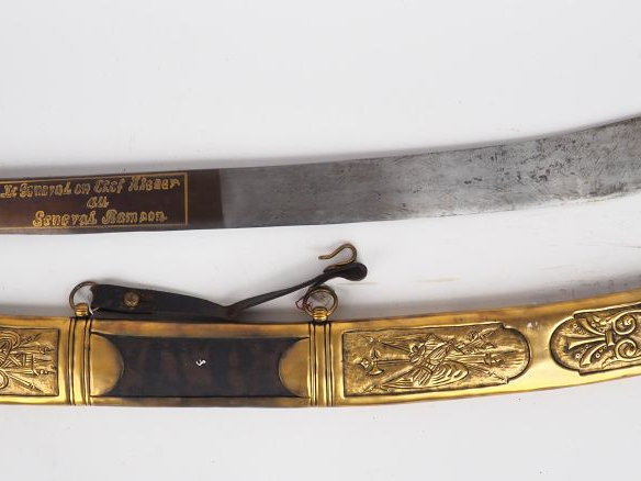 Réplique composite d’un sabre de récompense attribué par « le Général 