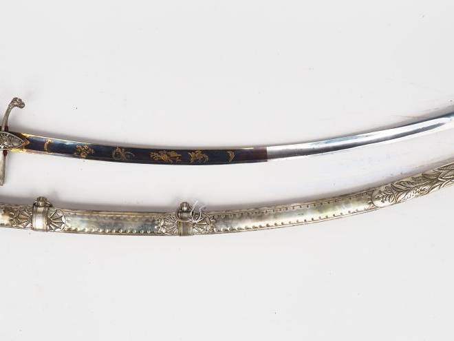 Sabre composite dans le goût d’un sabre d’officier de cavalerie légère