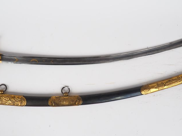 Sabre type officier des chasseurs à cheval ou de hussard consulat. Mon