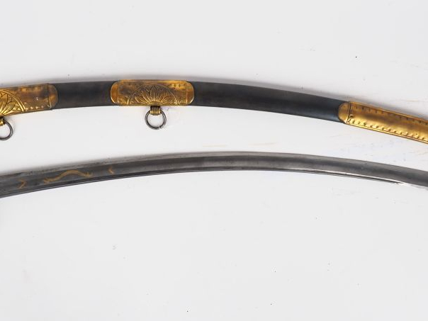 Sabre type officier des chasseurs à cheval ou de hussard consulat. Mon