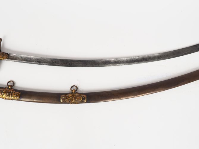 Sabre de cavalerie légère optimisé pour en faire un sabre d’officier d