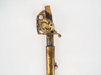 Vente aux enchères Sabre dans le goût des sabres tel que portés par les officiers des gre
