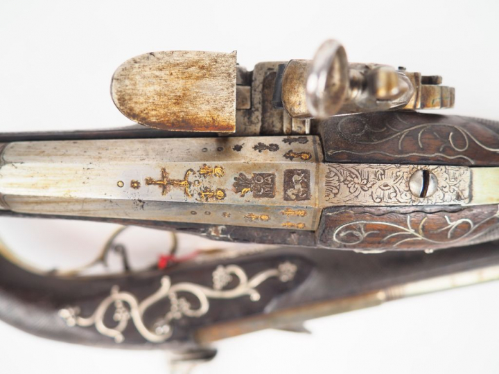 Paire de pistolets espagnols de « patilla » (A la miquelet) de grande 