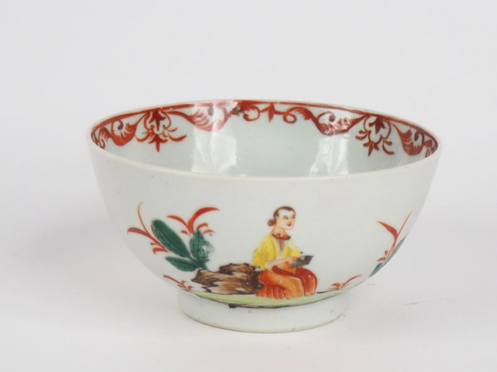 Travail européen dans le goût de l’Asie, Bol en porcelaine et émaux po