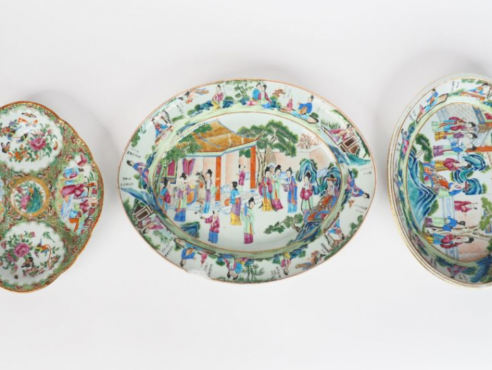 Canton fin XIXe siècle,  Ensemble en porcelaine de Canton comprenant u