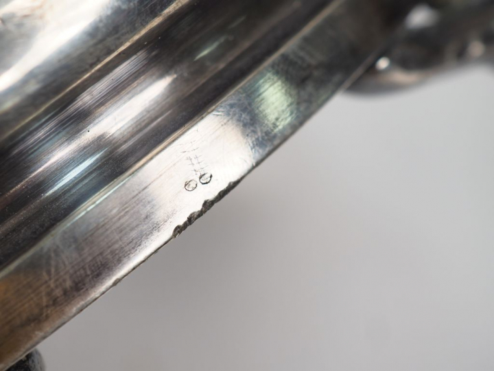 BROGGI à Milan. Pied de lampe Art Nouveau en argent. Signé "Argenteria