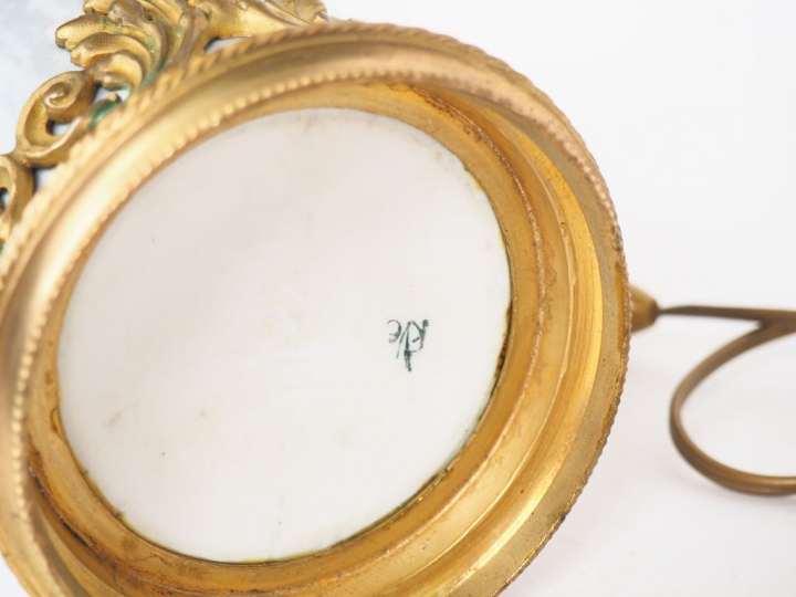 Vase monté en lampe en porcelaine de Limoges à l'imitation du marbre, 