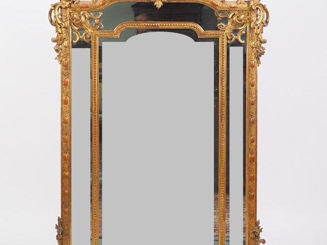 Grande glace à parecloses Napoléon III de style Louis XVI en bois et s