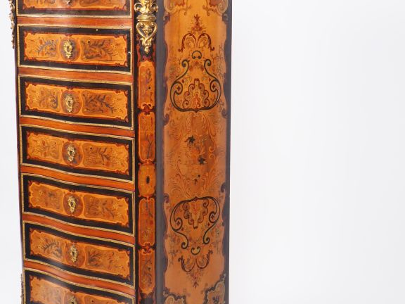 Semainier Napoléon III de style Louis XV en marqueterie, à décor de fl