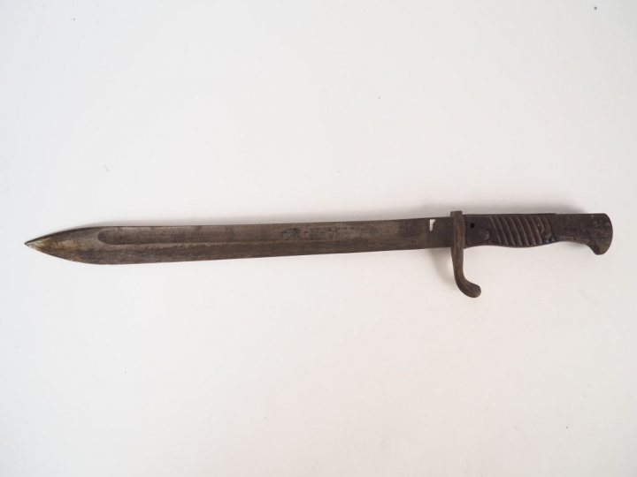 Baïonnette allemande modèle 1898/05 version avec pare flamme et oreill
