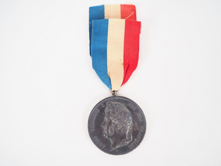 Belle médaille de sauvetage en argent époque monarchie de Juillet remi