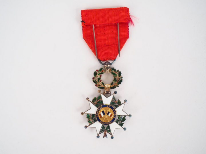 Etoile d’officier de la légion d’honneur type troisième république ver