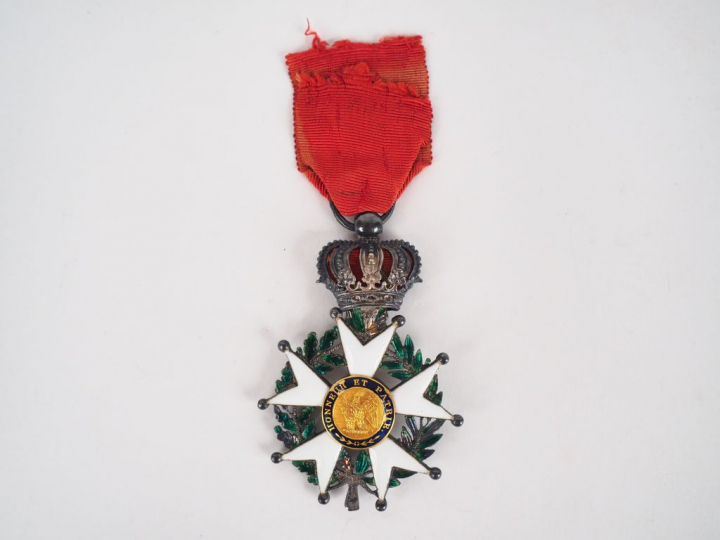 Belle et grande étoile de chevalier de la légion d’honneur en argent t