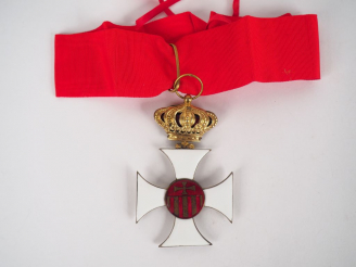 Vente aux enchères Croix de commandeur de l’ordre de la miséricorde, ou ordre militaire d