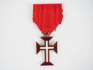 Vente aux enchères Belle croix de chevalier de l’ordre portugais royal militaire du Chris