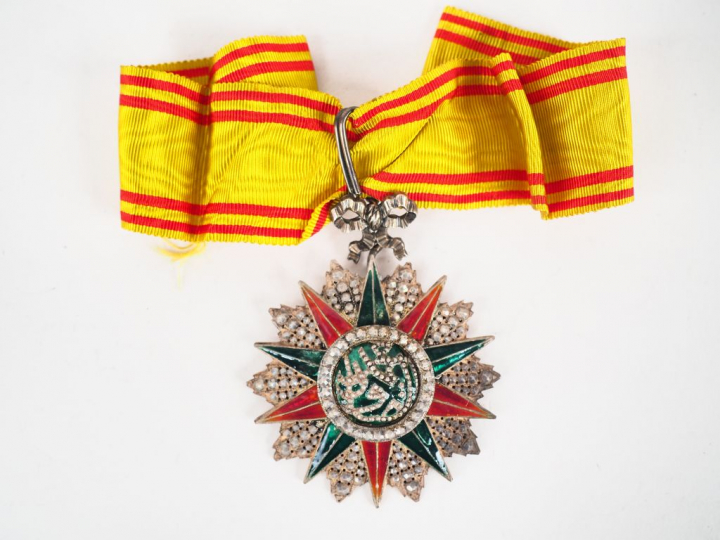 Etoile de commandeur de l’ordre du Nichan el Iftikar tunisien (ordre d