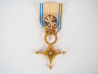 Vente aux enchères Etoile d’or de chevalier de l’ordre du mérite saharien, croix dorée bi