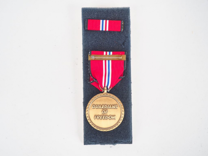 Décoration U.S. commémorative de la guerre froide « 1945/1991 » avec s