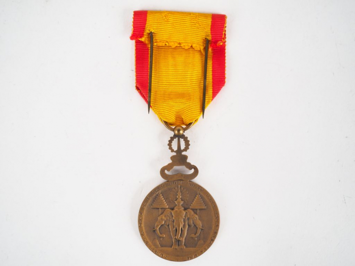 Médaille du royaume du Laos dite médaille du Roi Sisavang-Vong institu