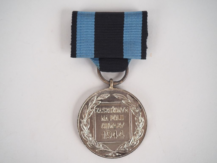 Médaille d’argent polonaise du mérite au champ d’honneur, module rond 