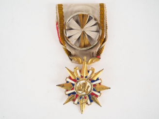 Vente aux enchères Etoile Française d’officier de l’Ordre du Mérite Commercial dans sa ve