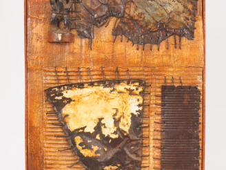 Vente aux enchères DOSSOU. "Composition". Technique mixte, signée en bas à droite. Dim. 5