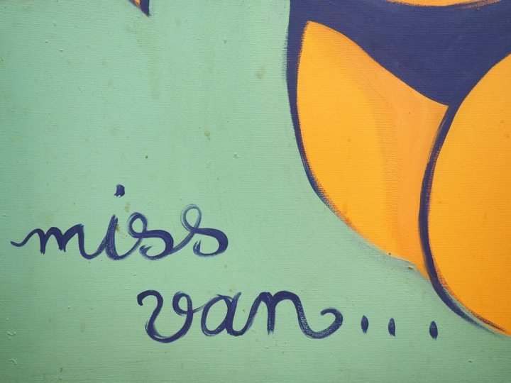 MISS VAN. "Poupette". Huile sur toile, signée en bas à gauche et dédic