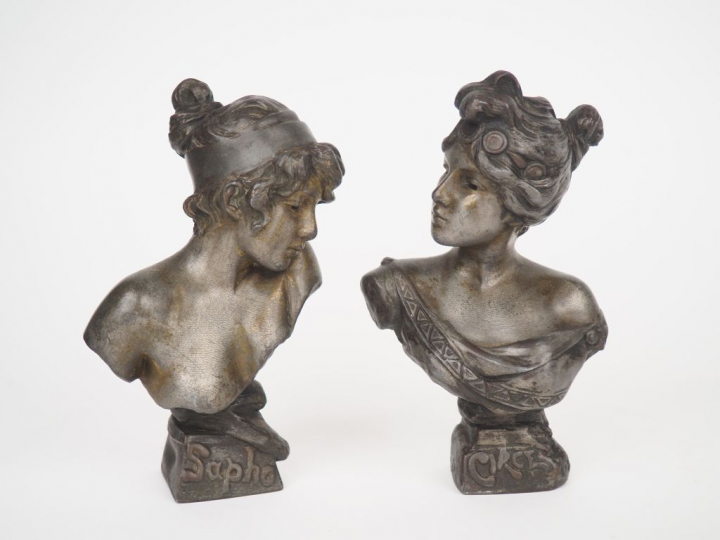 Emmanuel VILLANIS. "Sapho" et "Circé". Paire de sujets en régule argen