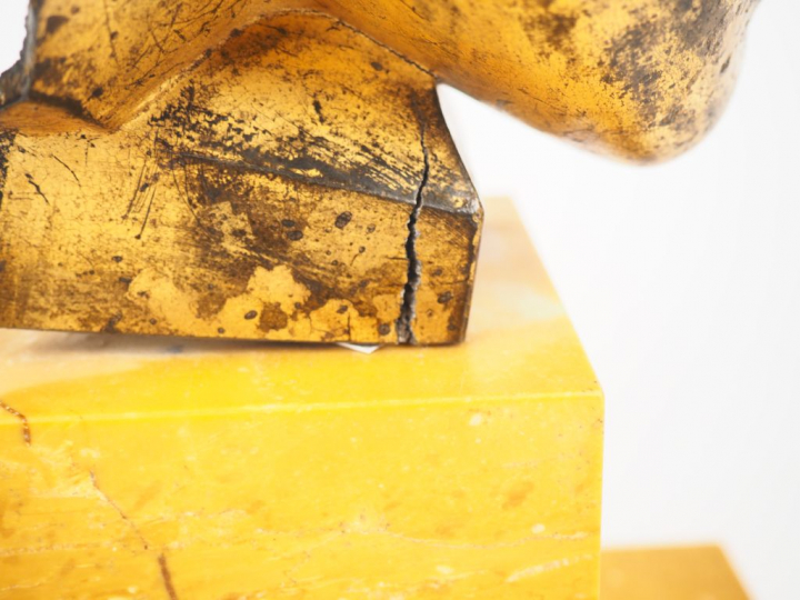 Ecole française Art Déco. "Masque de la comédie". Sculpture en métal d