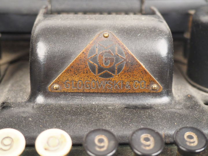 GLOGOWSKY   Co. Burroughs portable, machine à écrire.